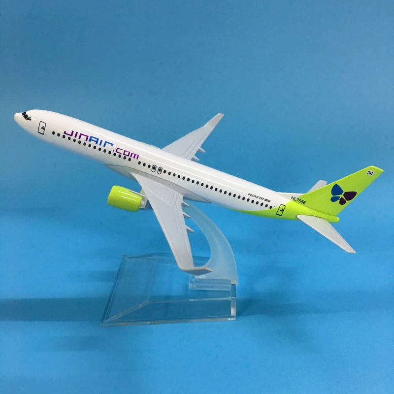 JINAIR B737 Model Aircraft 1:400 Scale