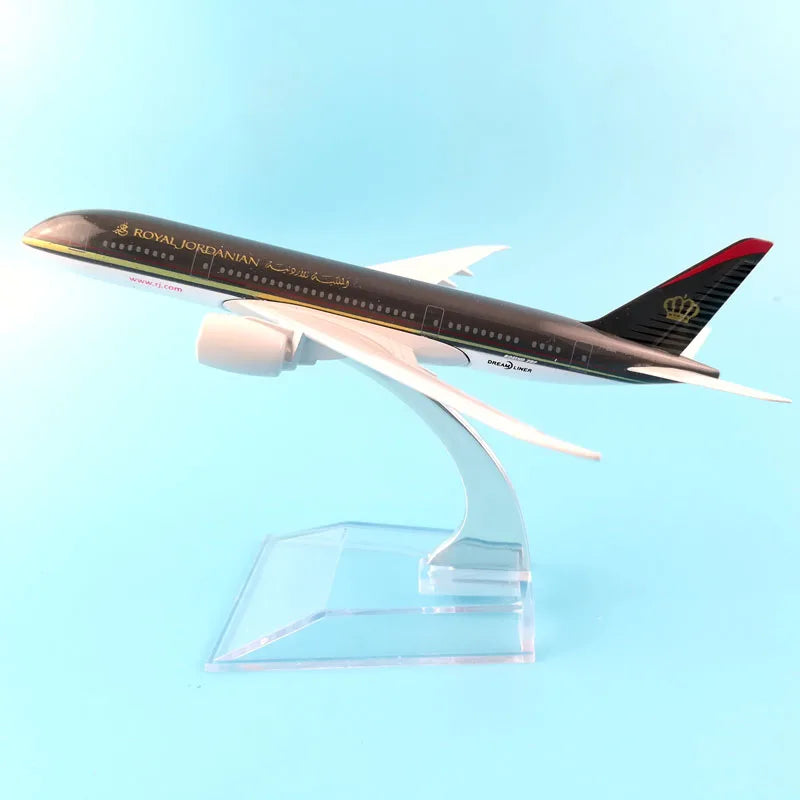 Royal Jordanian Airlines B787 Model Aircraft 1/400 Scale