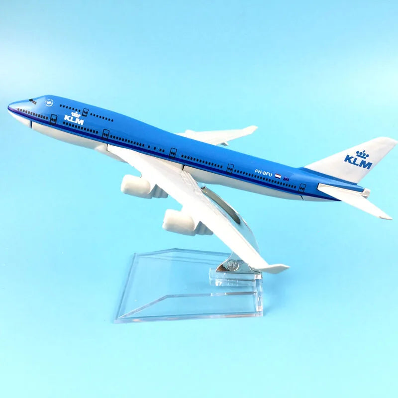 KLM B747 Model Aircraft 1/400 Scale