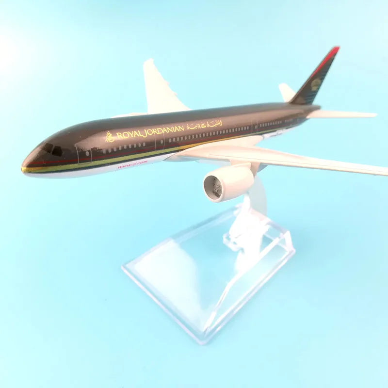 Royal Jordanian Airlines B787 Model Aircraft 1/400 Scale