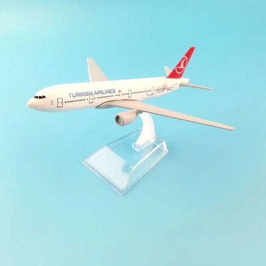 Turkish Airlines Boeing 777 Model Aircraft 1/400 Scale