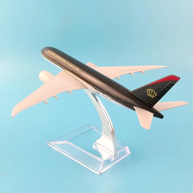 Royal Jordanian Airlines B787 Model Aircraft 1/400 Scale