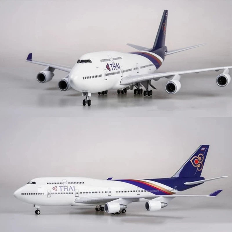 Thai Airways B747 Model Aircraft