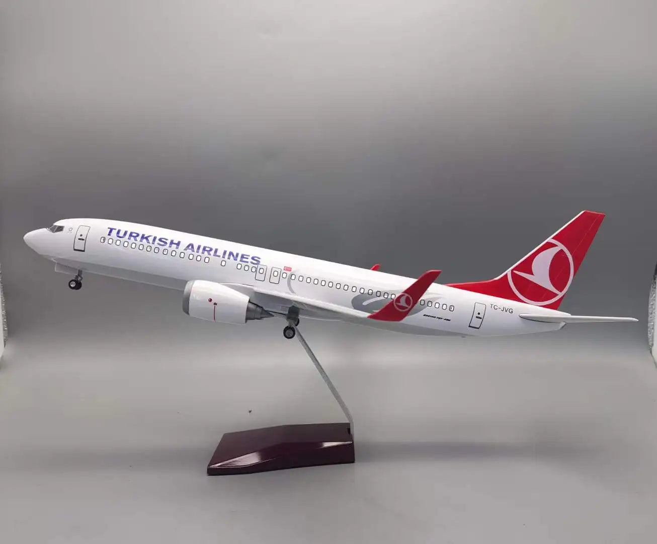 Turkish Airlines 737-800 Model Aircraft