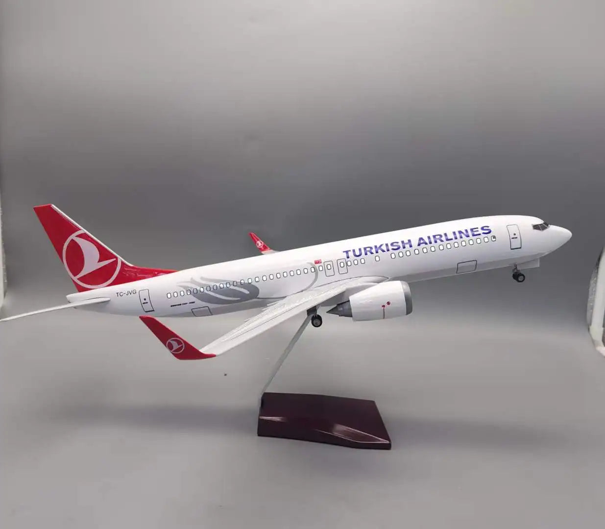 Turkish Airlines 737-800 Model Aircraft