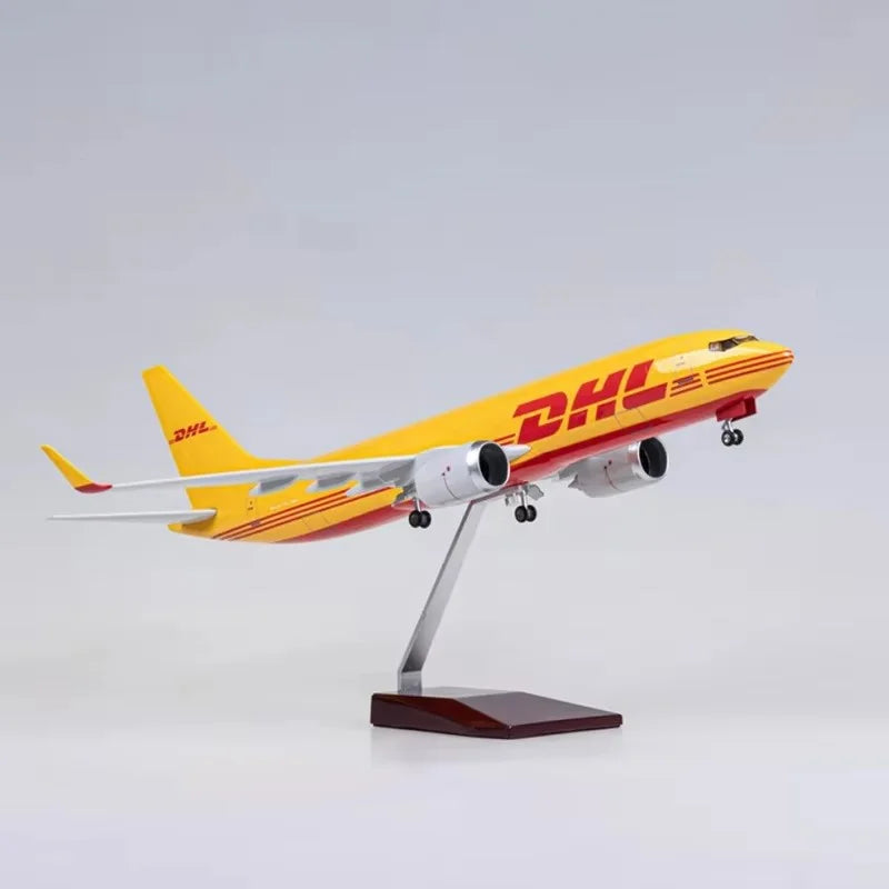 DHL B737 Model Aircraft