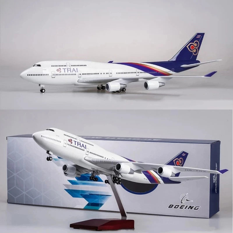 Thai Airways B747 Model Aircraft